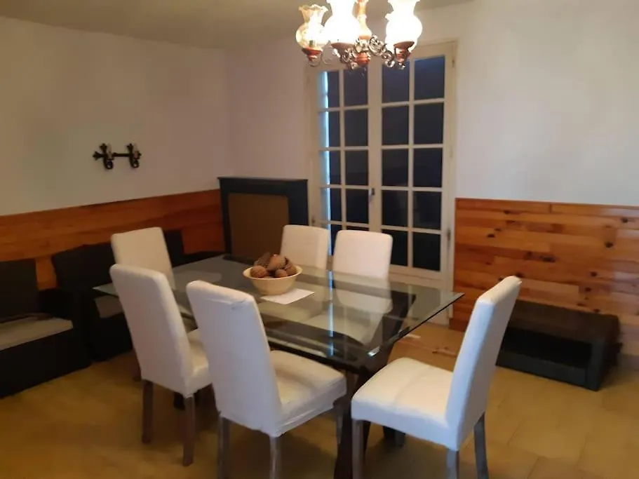 Maison Bord De Mer بلوغيرنياو فيلة
